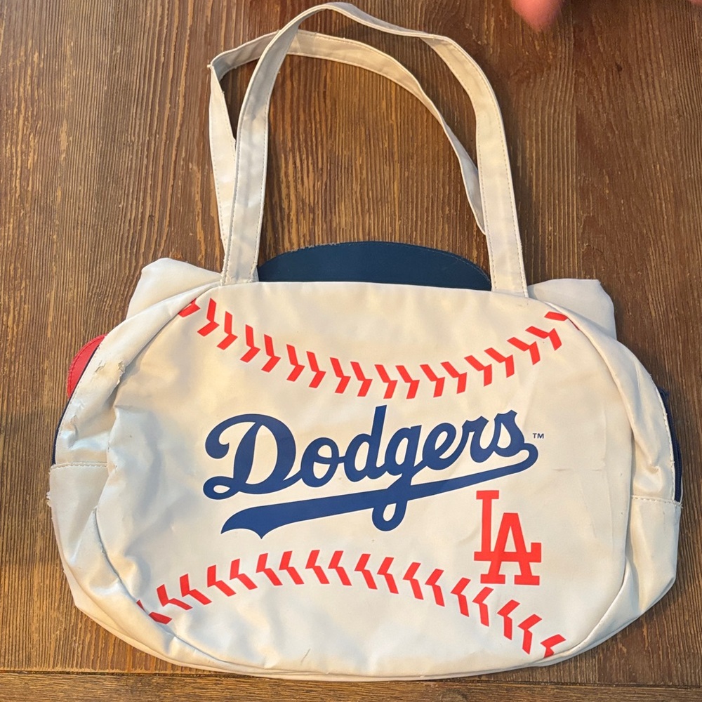 Hello Kitty White and Red Dodgers Tote Bag MLB - Picture 2 of 13
